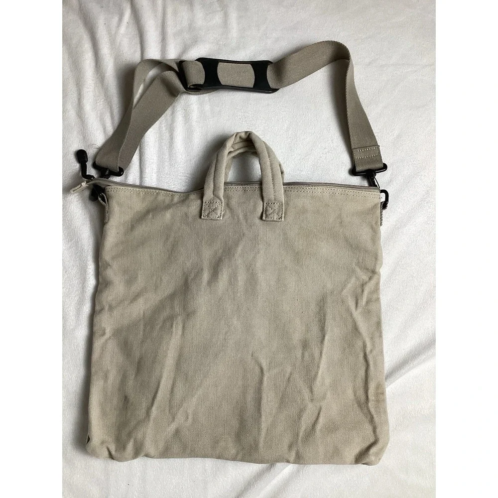 Tommy Bahama fabric( Canvas Cotton) adjustable messenger Men's bag